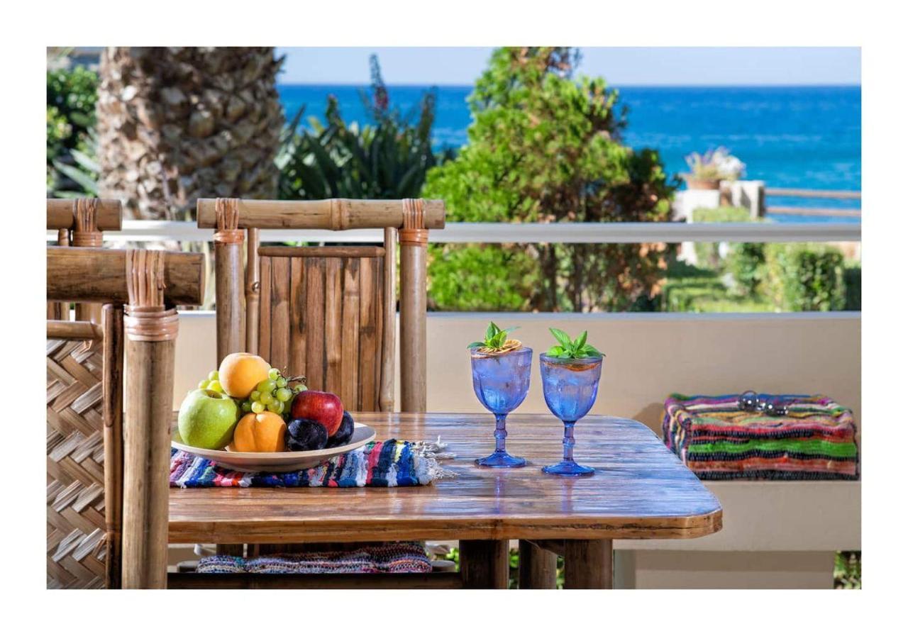 Beachfront Green Apt-Ligaria Beach Exterior photo